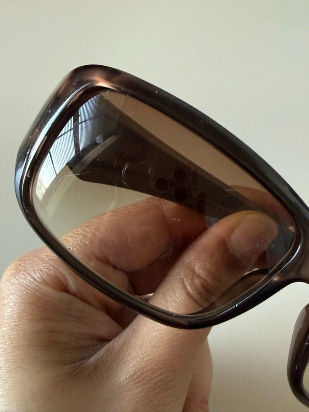 Gucci Sunglasses - Picture 3 of 17
